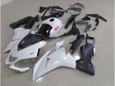 11-18 Blanc Noir RS4 50 125 Carénage Moto